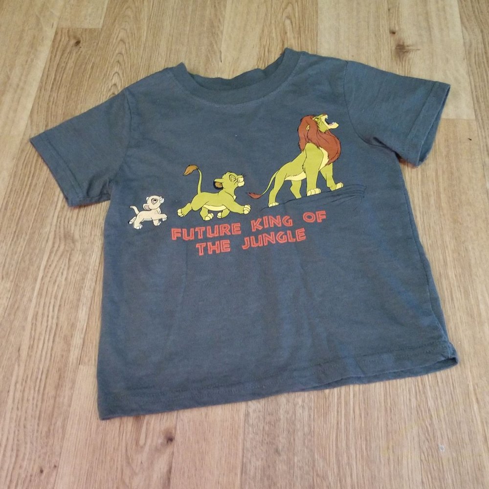 Loin King size 4t graphic tee